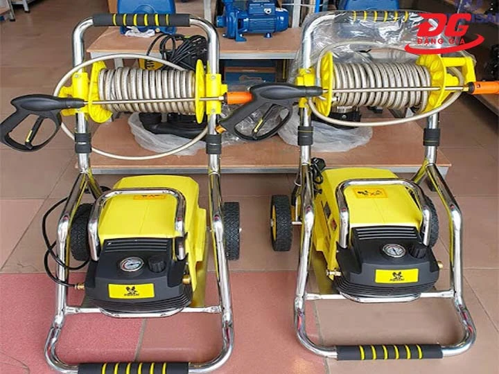 Máy rửa xe Awashi chạy êm