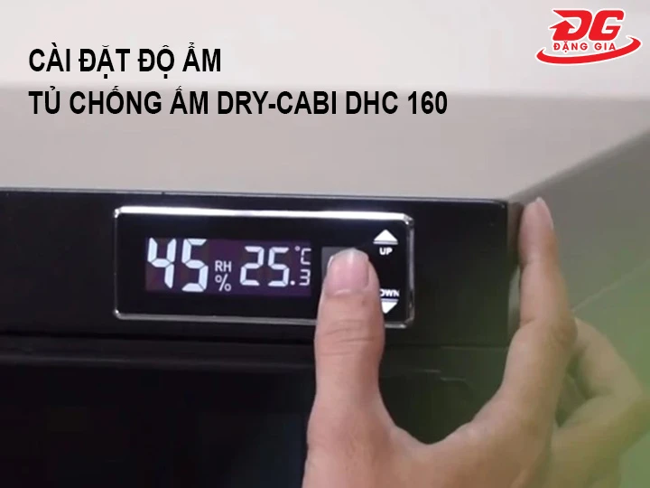 cài đặt độ ẩm cho tủ chống ẩm Dry-Cabi DHC 160