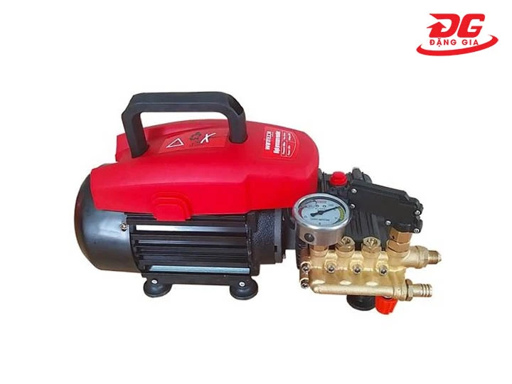 máy rửa xe Wintech dễ sử dụng