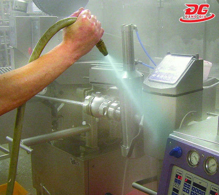 vệ sinh máy dò kim loại dạng ống