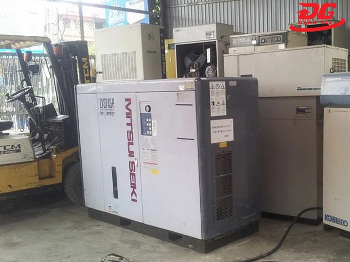 Máy nén khí trục vít Mitsuiseiki có dầu