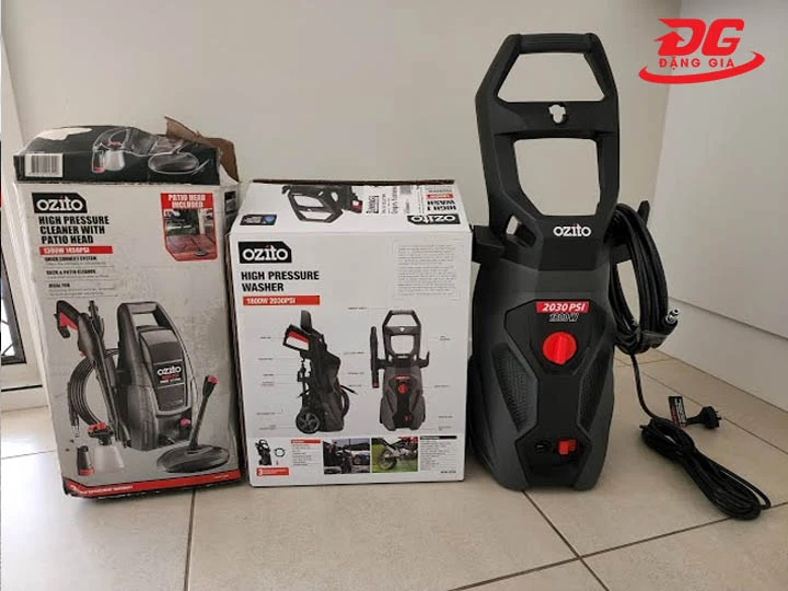 Máy rửa xe Ozito giá tốt