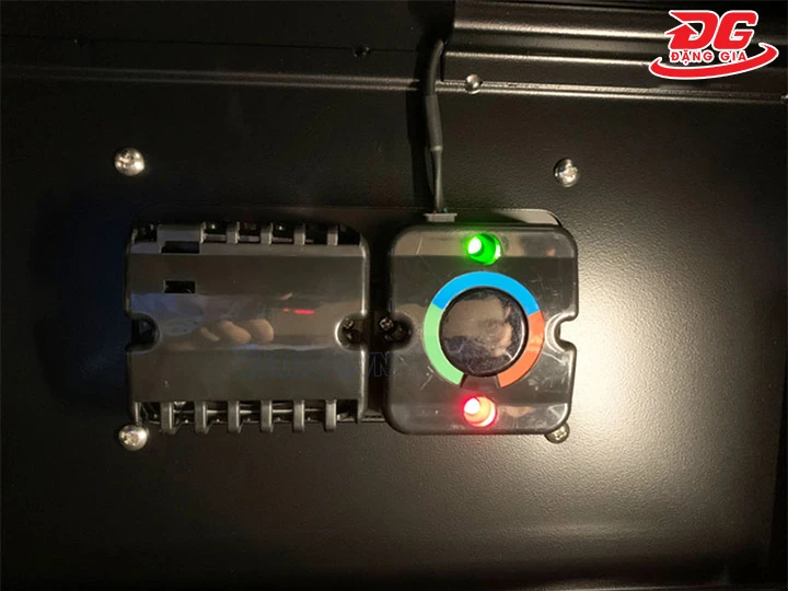 ic hút ẩm của tủ chống ẩm 15L