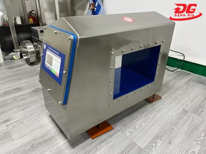 Máy dò kim loại System Square