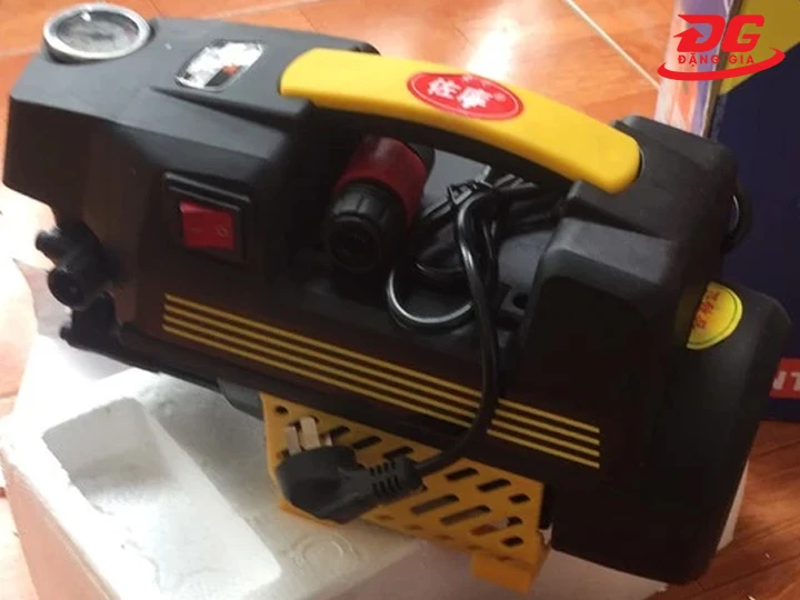 Máy rửa xe Hantex HT1600s2