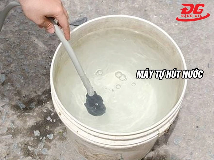 Máy rửa xe mini Hantex tự hút nước