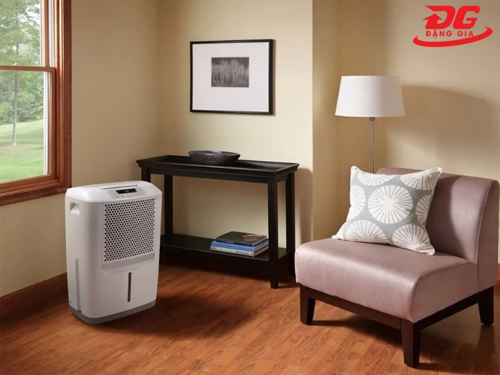 cách hút ẩm trong phòng bằng máy hút ẩm