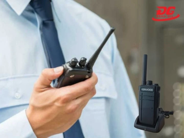 Giá bán và địa chỉ mua Bộ đàm Kenwood TK P330