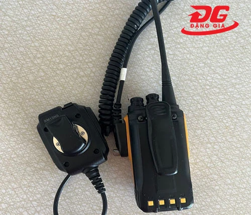 Bộ đàm cầm tay HYT TC-610P 3