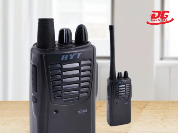 Cự ly liên lạc thực tế của bộ đàm HYT TC-500