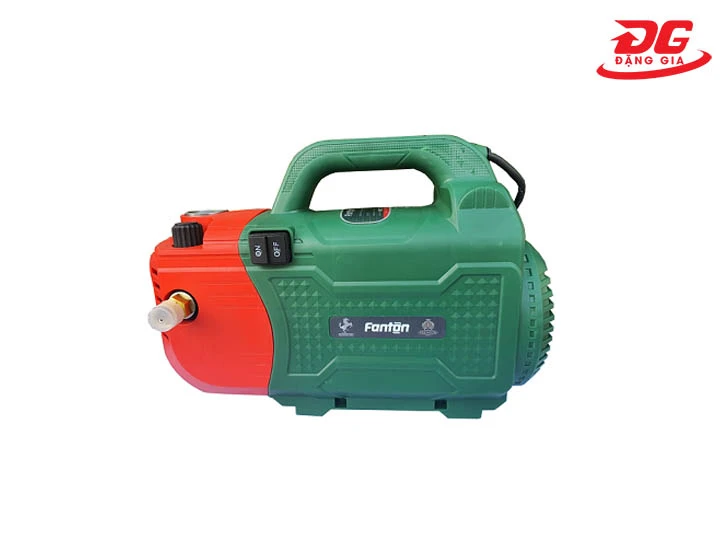 Máy rửa xe Fanton tự hút nước