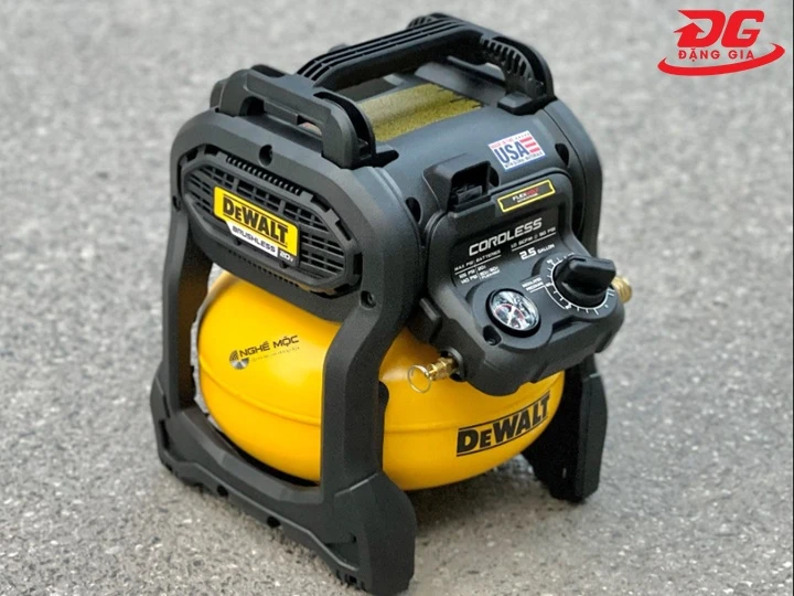 Máy nén khí dùng pin DeWalt DCC2520