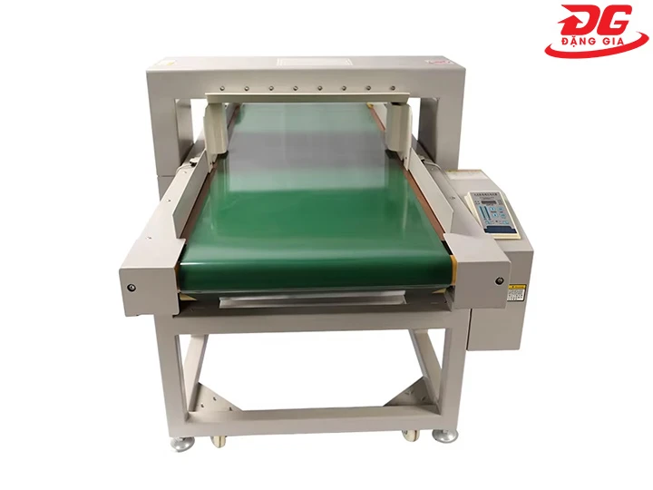 máy dò kim loại máy mặc VFG-700K