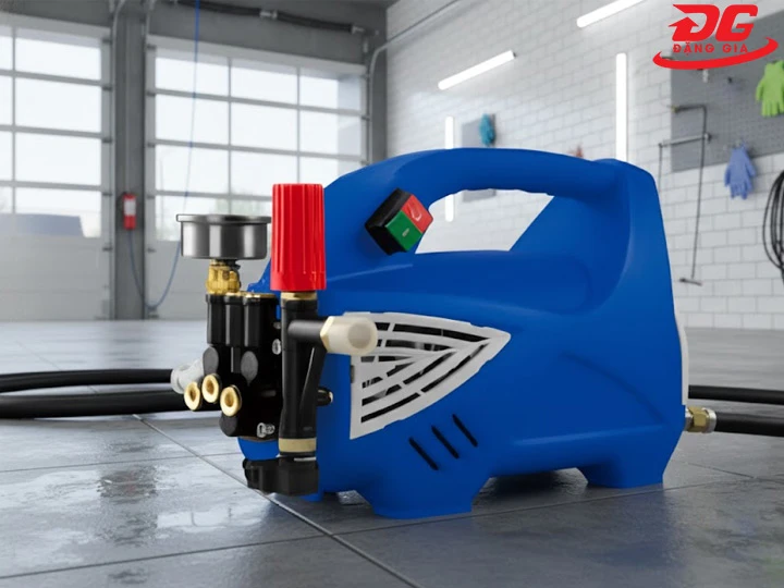 Máy rửa xe HTC 2201