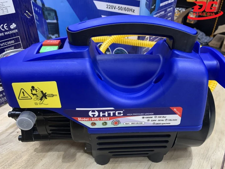 Máy rửa xe HTC 1803