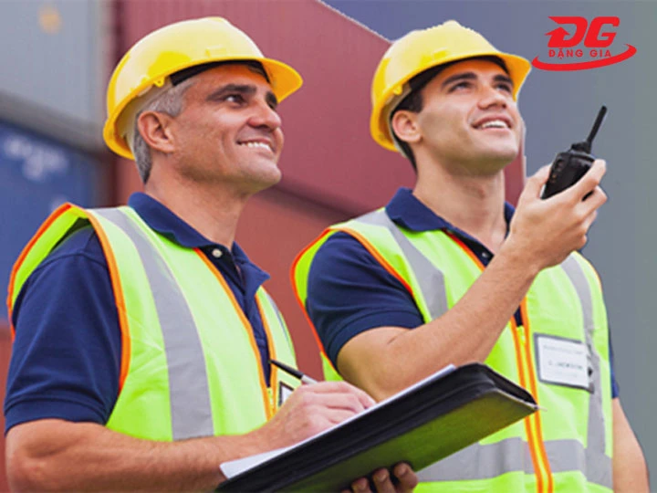 Những ai nên chọn mua bộ đàm Kenwood TK-3407?