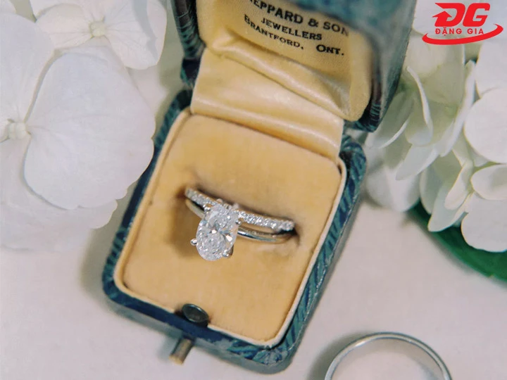 Bảo quản vàng trắng và bạch kim