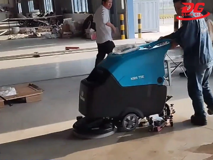 Lợi ích máy chà sàn liên hợp Kumisai KMS 75BE