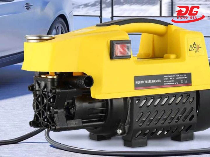 máy rửa xe Honda S6 3500W tự hút nước