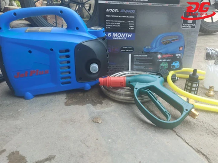 Máy rửa xe Jetplus 2400W