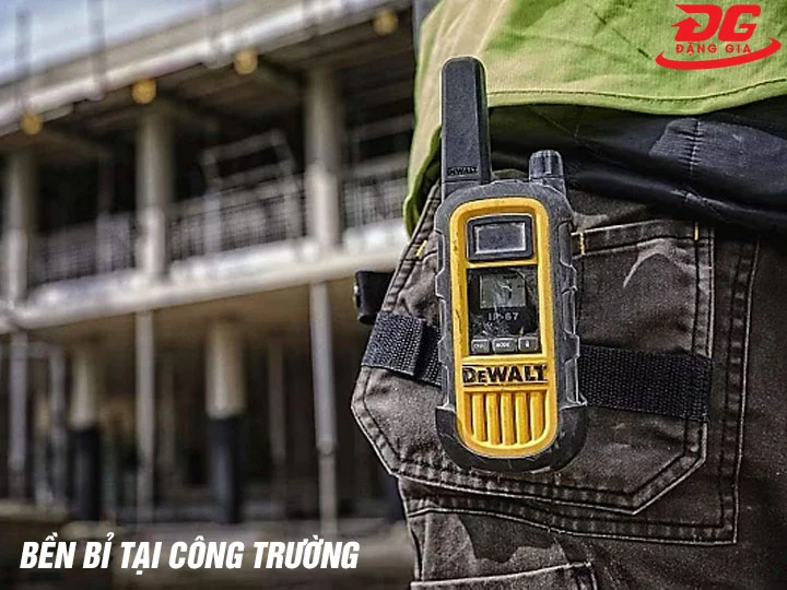 bộ đàm DeWalt bền bỉ