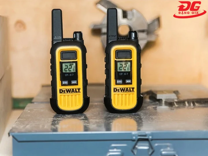 Máy bộ đàm mini DeWalt DXFRS300
