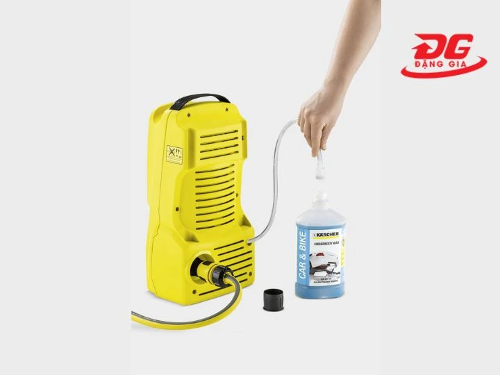 giá máy rửa xe Karcher K2 Compact