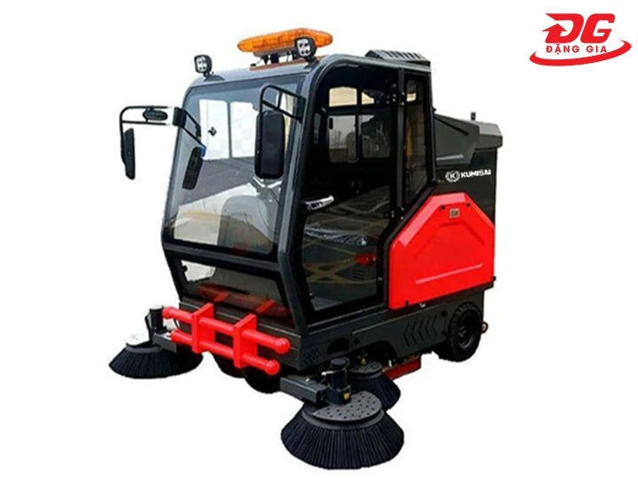 xe quét rác ngồi lái Kumisai KMS-S24