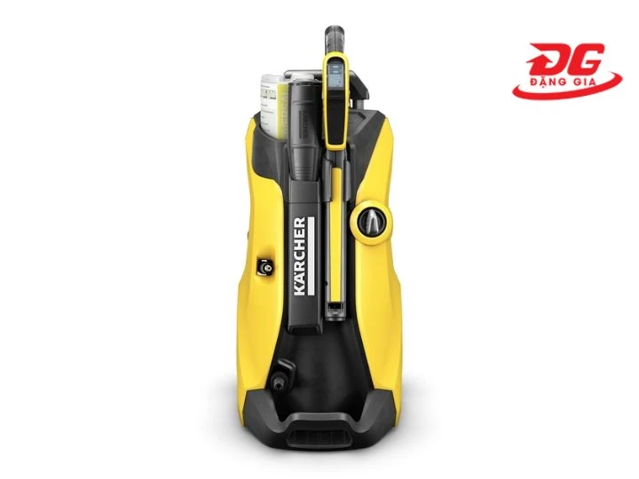 máy rửa xe Karcher K7 Full Control hiện đại