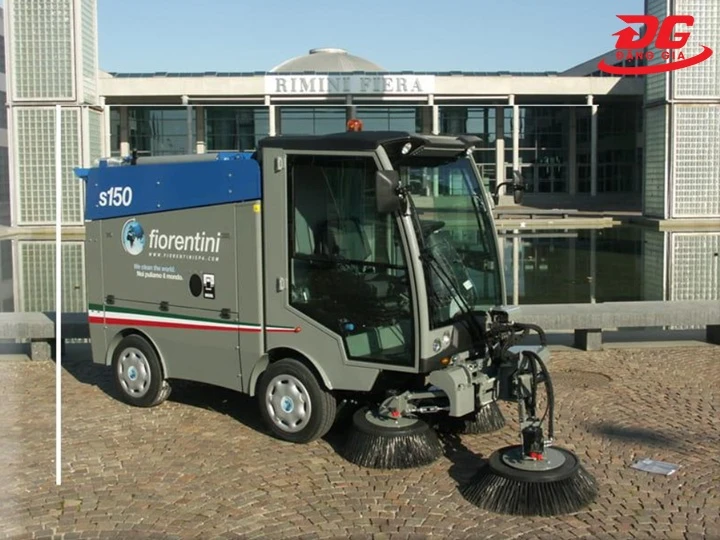 Xe quét rác Fiorentini S150