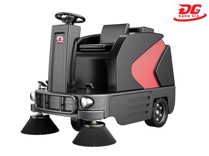 Xe quét trường DQC - Tech 6F