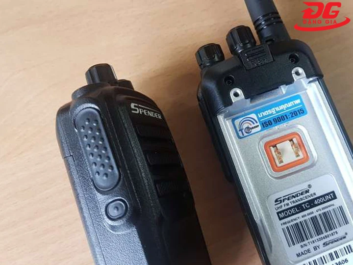 Nút PTT bộ đàm Spender