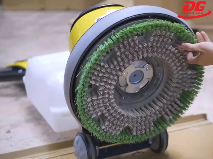 Lắp máy chà sàn - thảm công nghiệp Palada PD 22