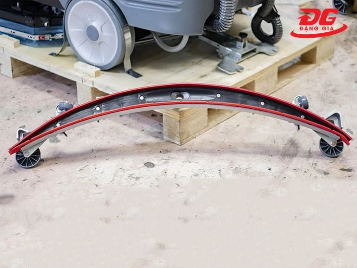 thanh hút nước Máy chà sàn Kumisai KMS-V15