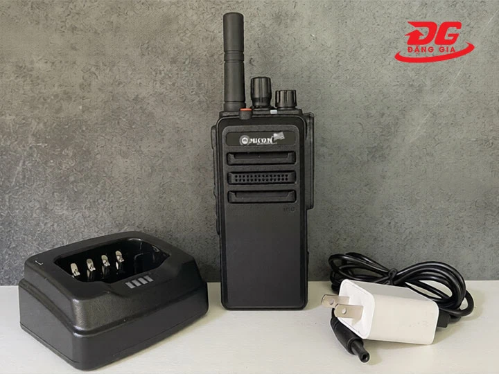 Máy bộ đàm MiCOM 5G