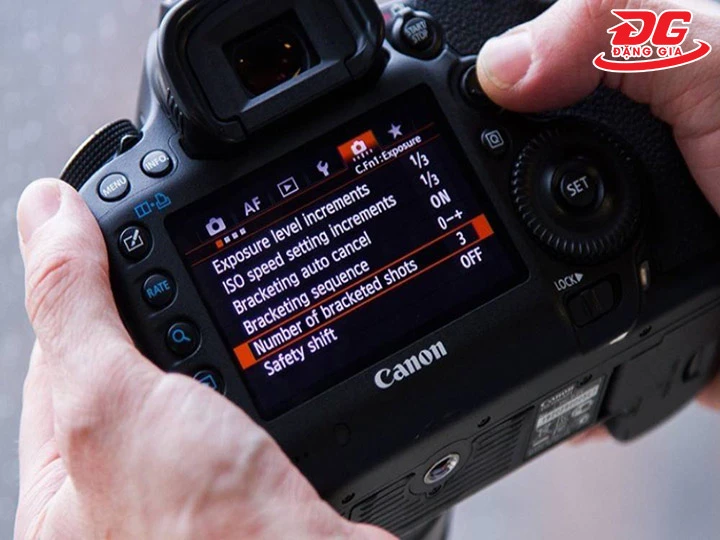 thiết lập cho máy ảnh Canon