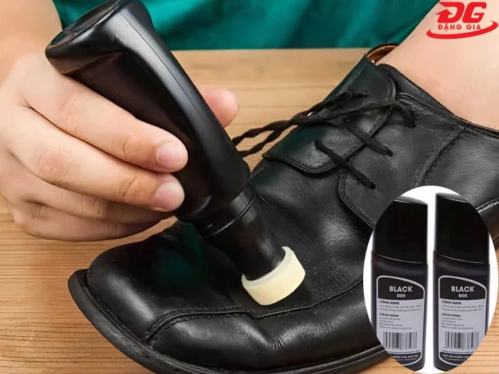 Hướng dẫn sử dụng xi nước đánh giày đen chuẩn
