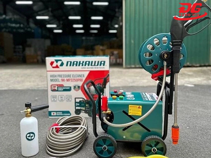 Máy rửa xe Nakawa NK-MP3250PRO