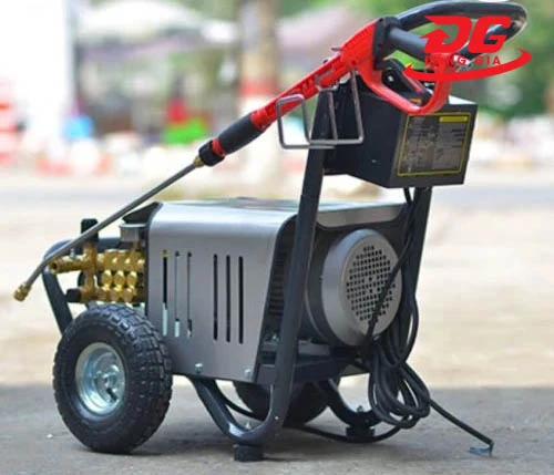 Máy xịt rửa xe ô tô Lutian 18M25-4T4 4