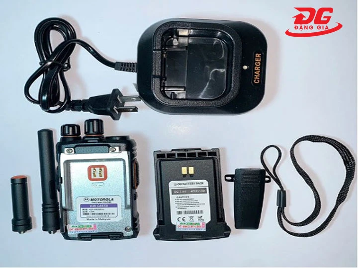 bộ đàm Motorola XiR C6650