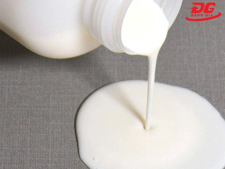 Xi đánh giày Greenfoot 500ml chất xi nước