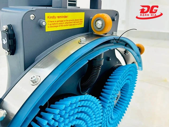 thanh hút nước máy chà sàn HC18