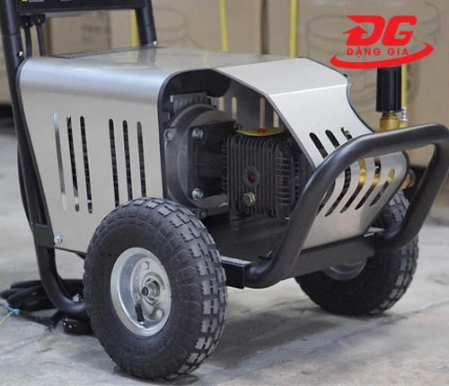 Máy xịt rửa xe cao áp Lutian 20M22-3T4 2