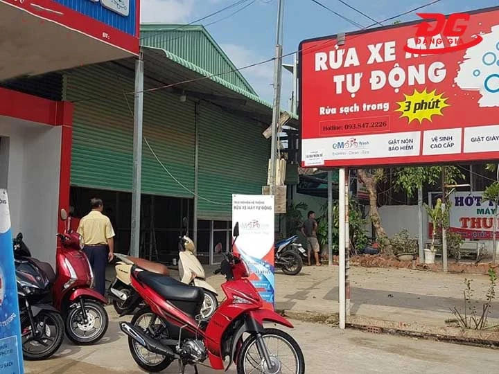 Hệ thống phun rửa xe máy tự động eMoto Wash