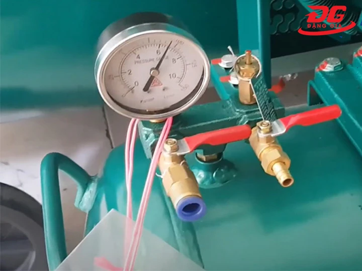 Đồng hồ máy nén khí không dầu Fusheng FVA-50