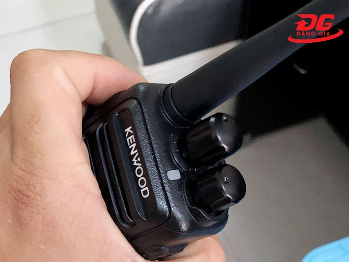 Công suất phát bộ đàm Kenwood TK-325