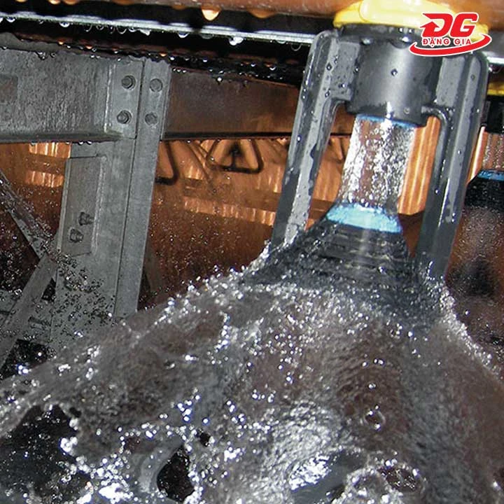 Phụ kiện tháp giải nhiệt giúp tăng hiệu suất làm mát