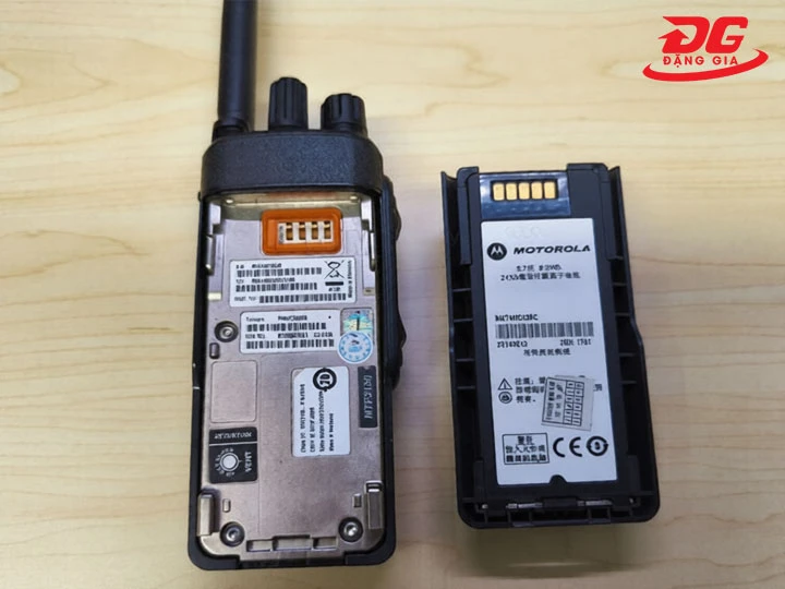 Bộ đàm 3G/4G Motorola HJ5000 pin khỏe