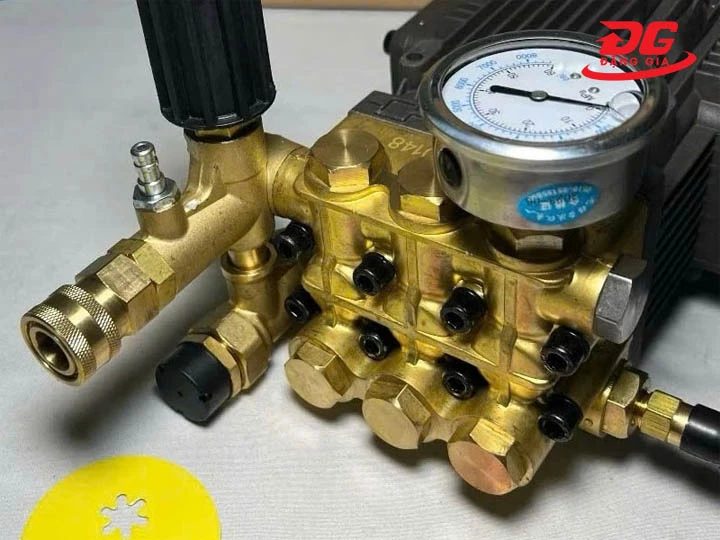 Đầu rửa xe Lutian công năng vượt trội