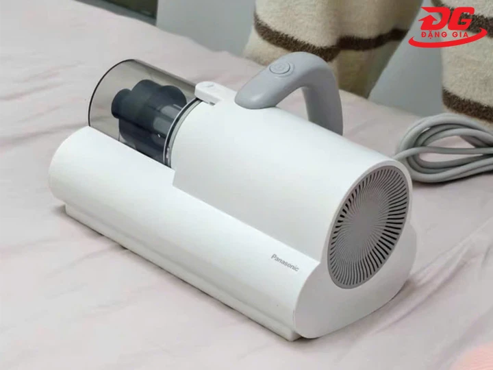 Máy hút bụi 400W PANASONIC DC5W
